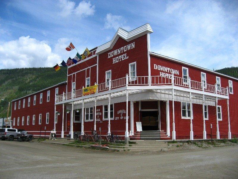 The Downtown, A Coast Hotel Dawson City Esterno foto